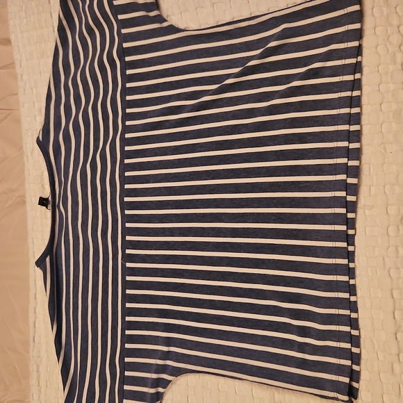 Banana Republic Navy and White Striped Tee - Picture 3 of 4